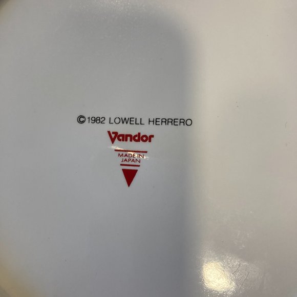1982 Lowell Herrero "Country Picnic" by Vandor 7 3/4" Collectible Plate Vintage - Picture 3 of 3